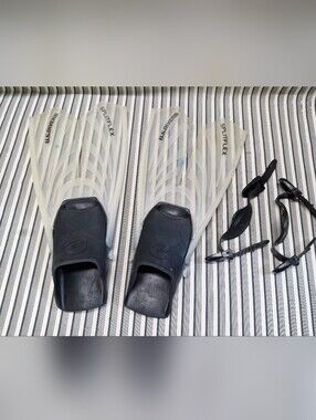 U.S. Divers SplitFlex Swim Fins Snorkeling Scuba Fins Size M 6.5-9.5 Pair